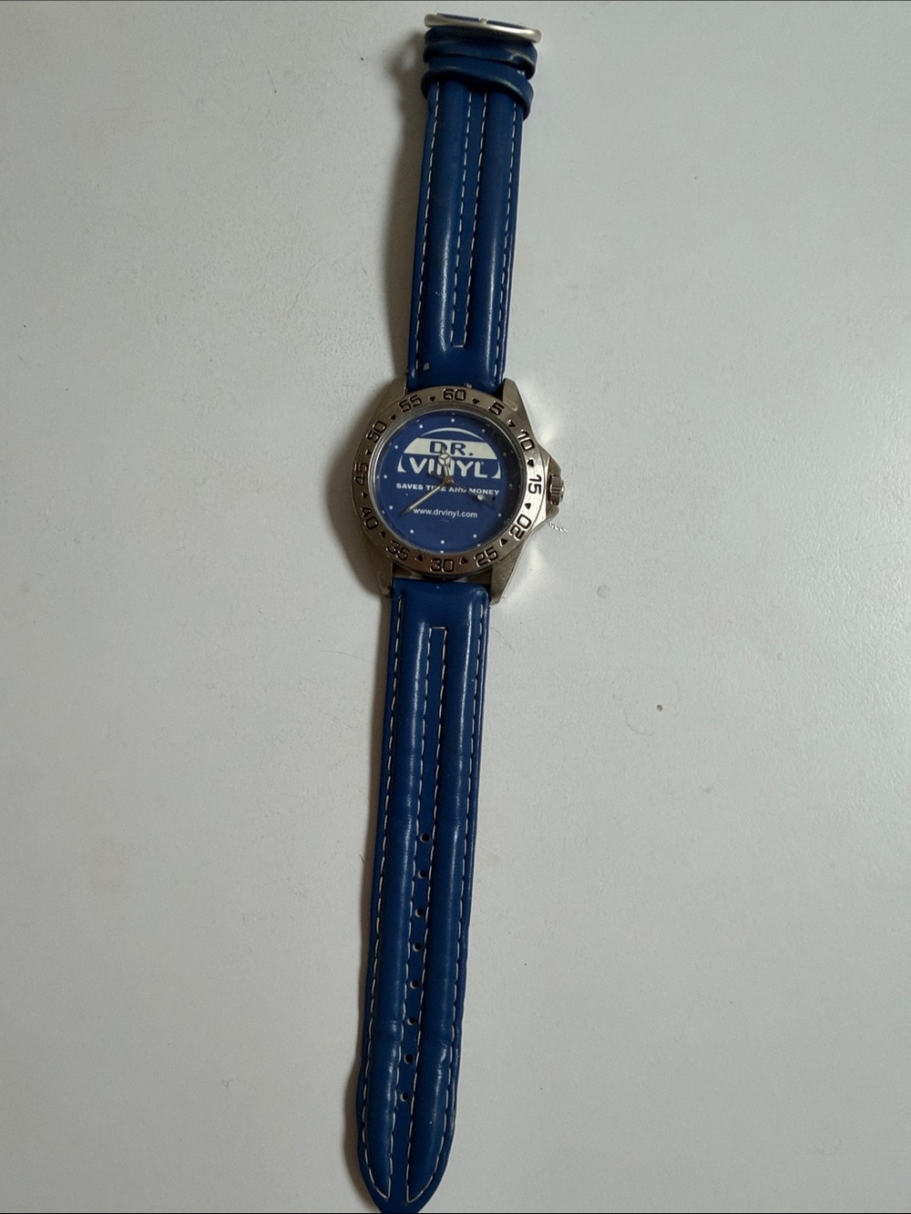 Source Unknown Blue Promotional Men's Watch with Silver Case needs battery